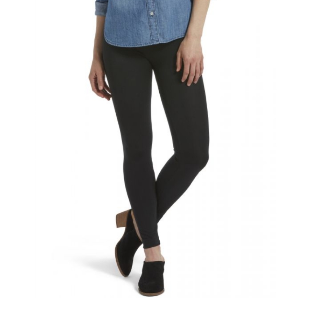 HUE NWT Brushed Seamless Leggings